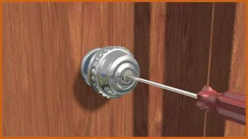 Village Locksmith Store Chandler, AZ 480-428-8041 - 7-door-unlock